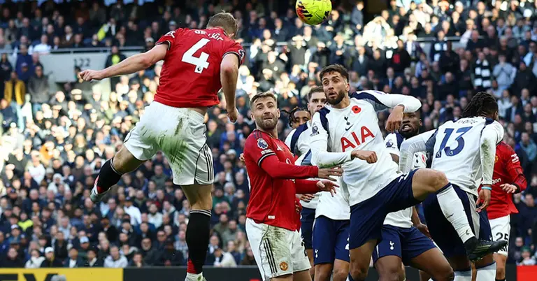 ম্যানচেস্টার ইউনাইটেড ও টটেনহ্যাম হটস্পার ম্যাচ